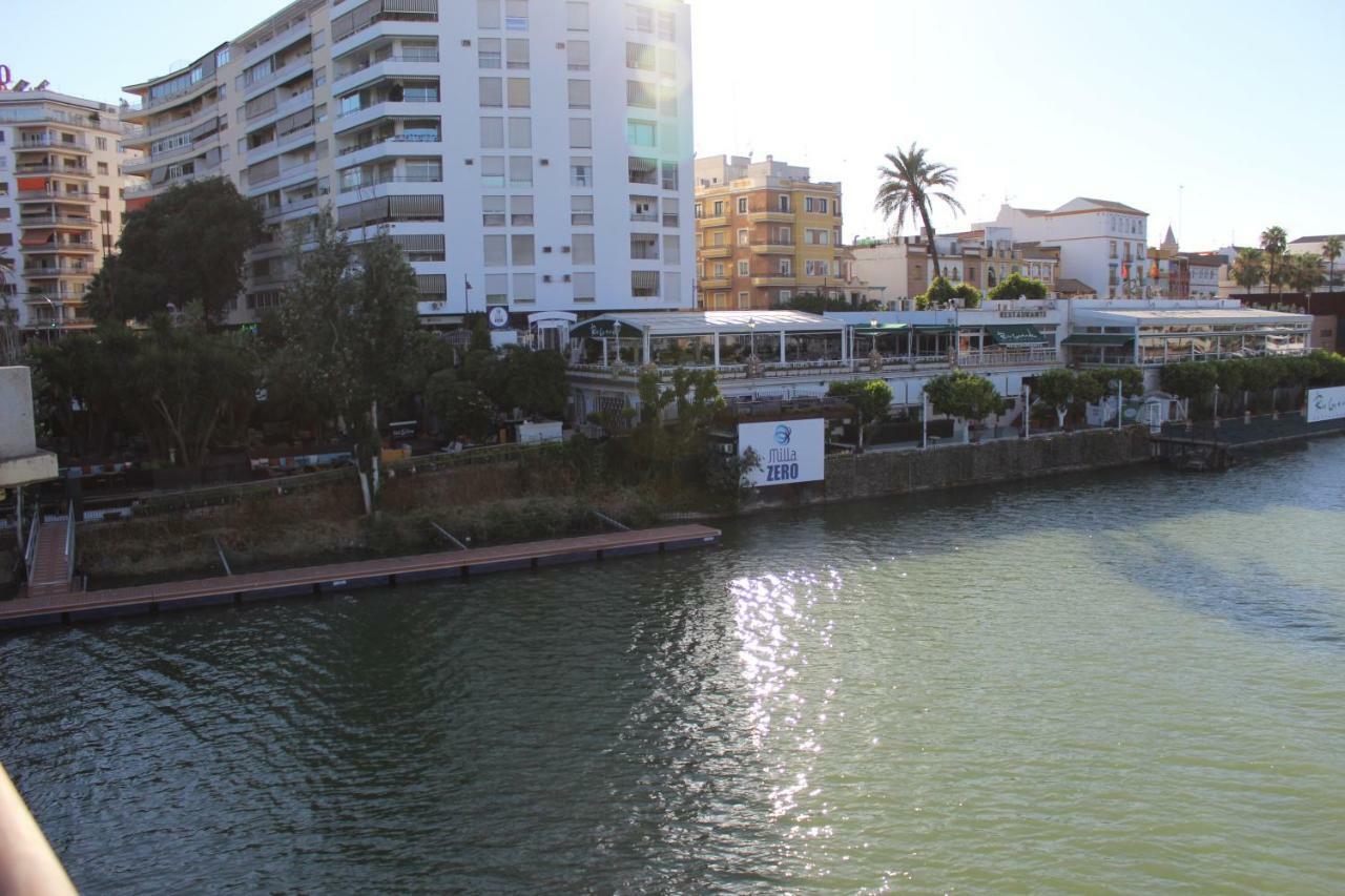Resitur Luxury Suit 2 Sevilla Exterior foto